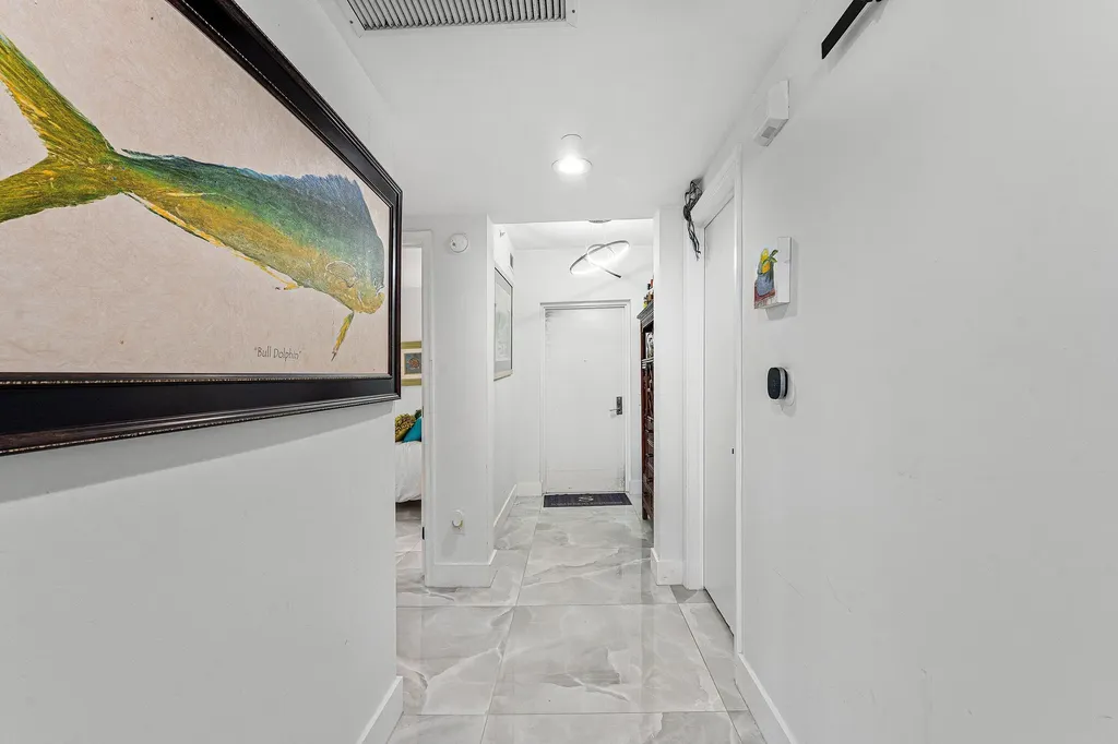 2640 Lake Shore Drive Riviera Beach FL 33404