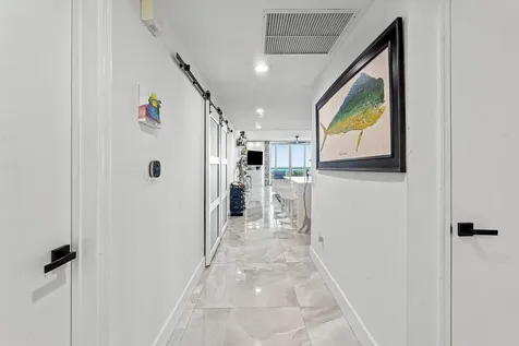 2640 Lake Shore Drive Riviera Beach FL 33404