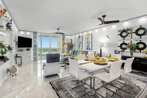 2640 Lake Shore Drive Riviera Beach FL 33404