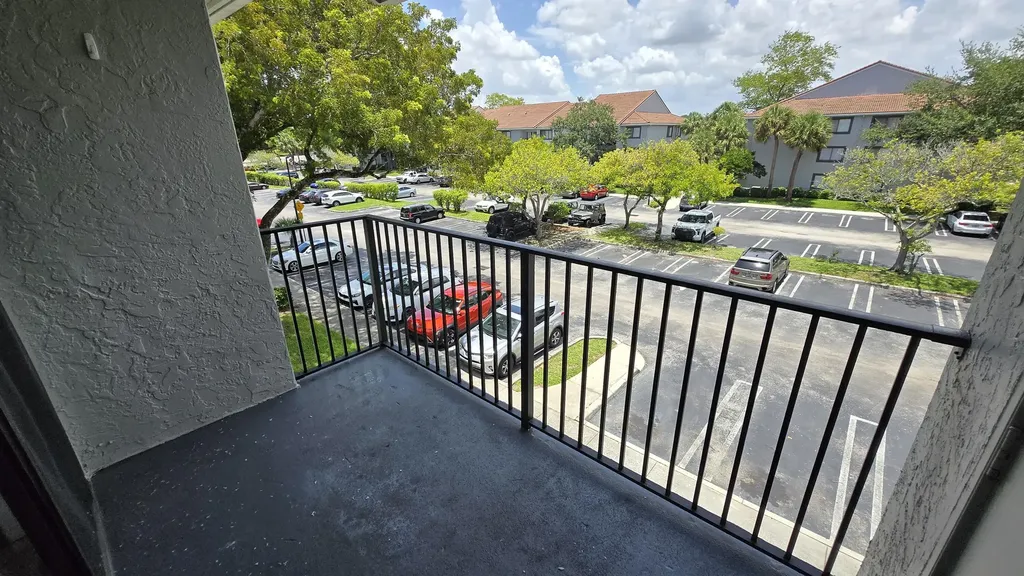 9066 W Atlantic Boulevard Coral Springs FL 33071