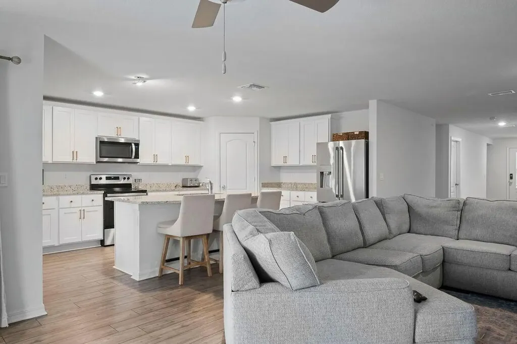 414 SW Dahled Avenue Port St Lucie FL 34953