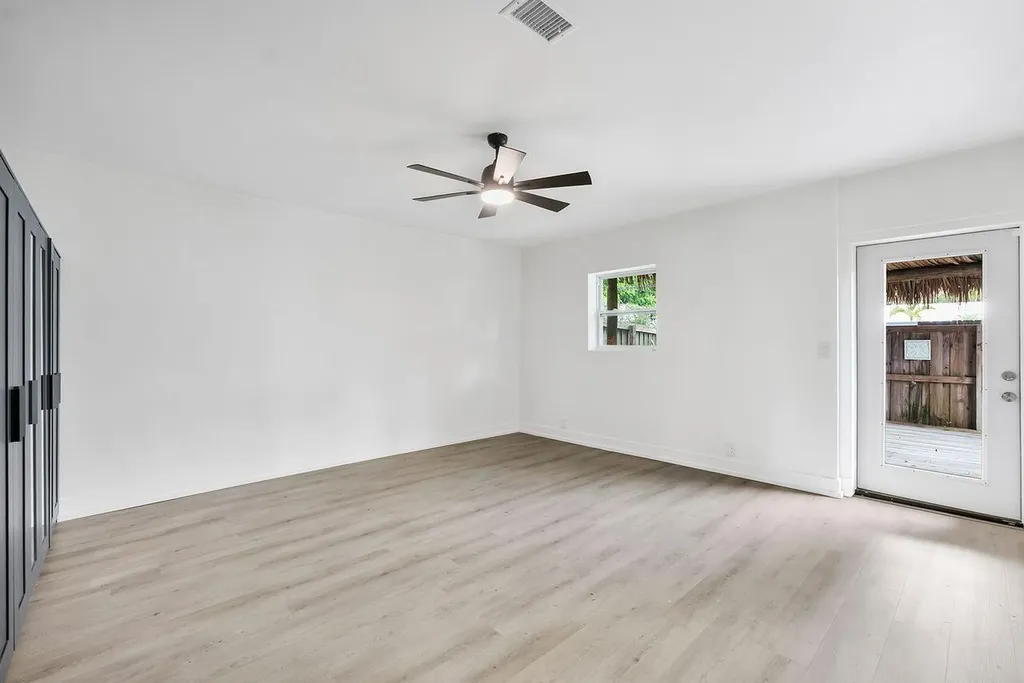 701 SE 5th Court Pompano Beach FL 33060