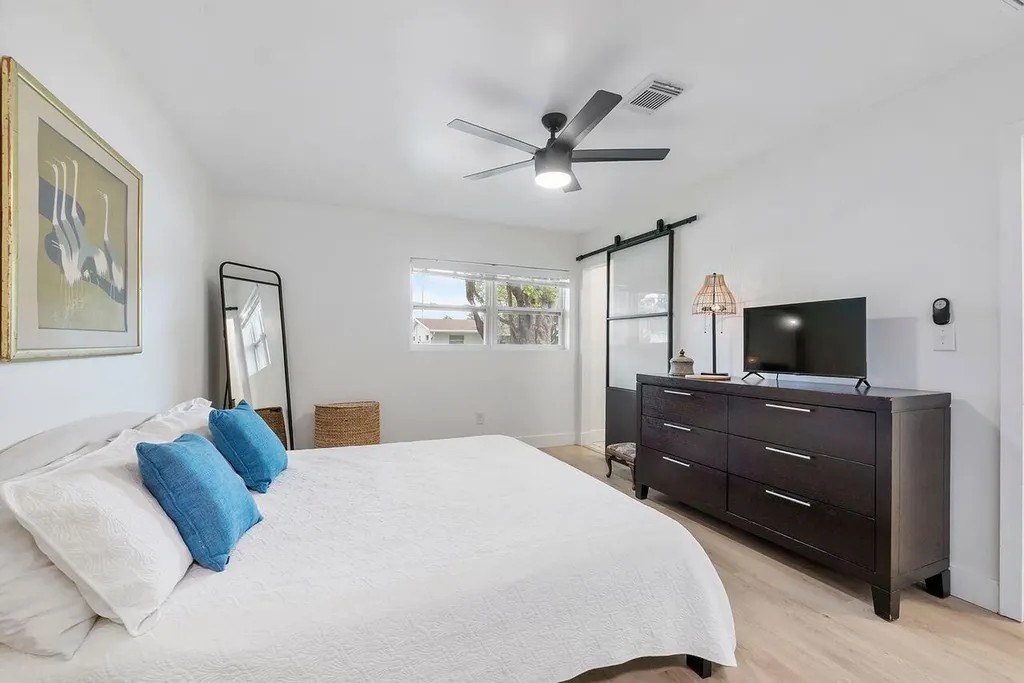 701 SE 5th Court Pompano Beach FL 33060