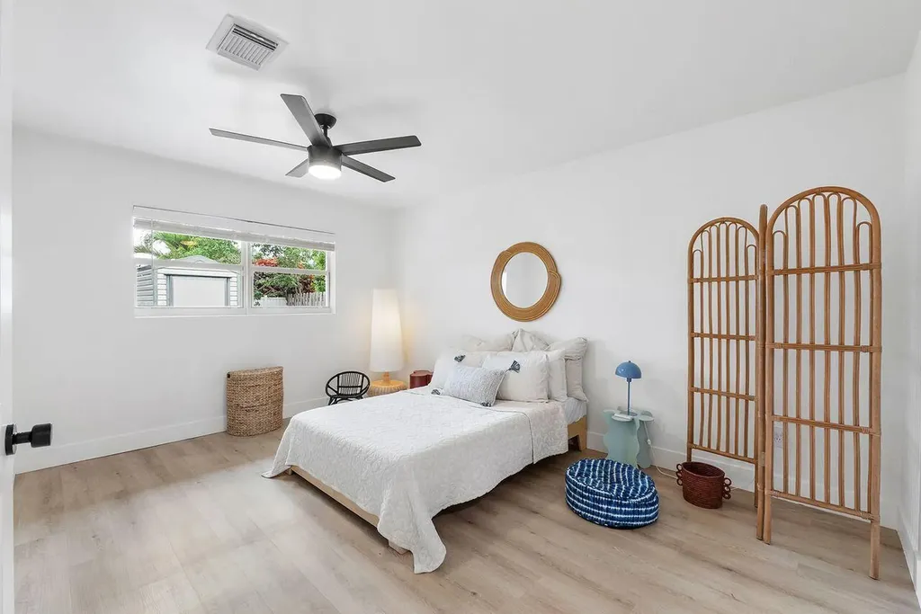 701 SE 5th Court Pompano Beach FL 33060
