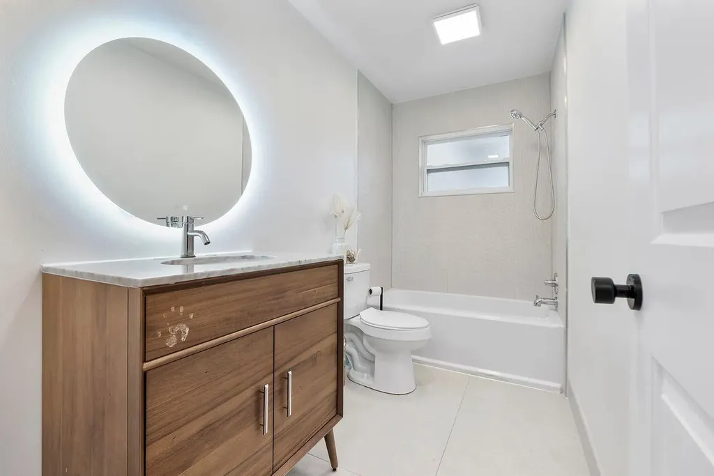 701 SE 5th Court Pompano Beach FL 33060