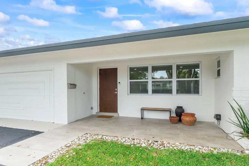 701 SE 5th Court Pompano Beach FL 33060