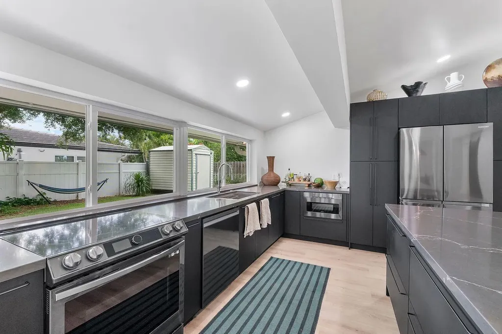 701 SE 5th Court Pompano Beach FL 33060