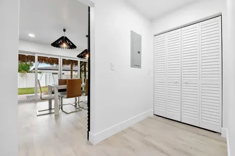 701 SE 5th Court Pompano Beach FL 33060