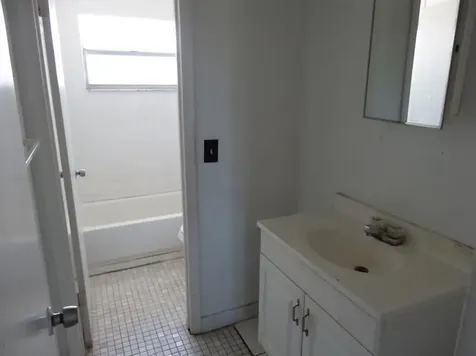 2400 NW 21st Street Fort Lauderdale FL 33311