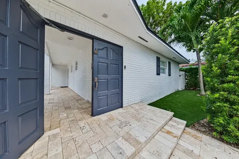 2056 NE 21st Court Wilton Manors FL 33305
