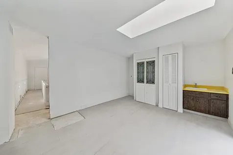 2056 NE 21st Court Wilton Manors FL 33305