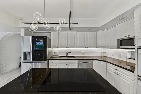 2056 NE 21st Court Wilton Manors FL 33305