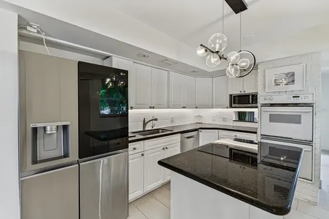 2056 NE 21st Court Wilton Manors FL 33305