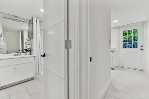 2056 NE 21st Court Wilton Manors FL 33305