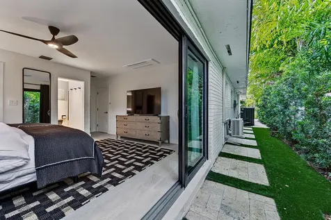 2056 NE 21st Court Wilton Manors FL 33305