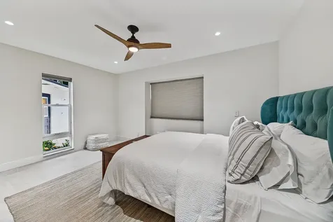 2056 NE 21st Court Wilton Manors FL 33305