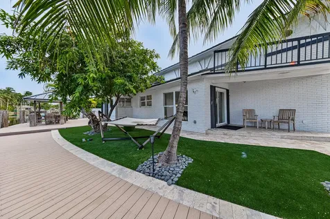 2056 NE 21st Court Wilton Manors FL 33305