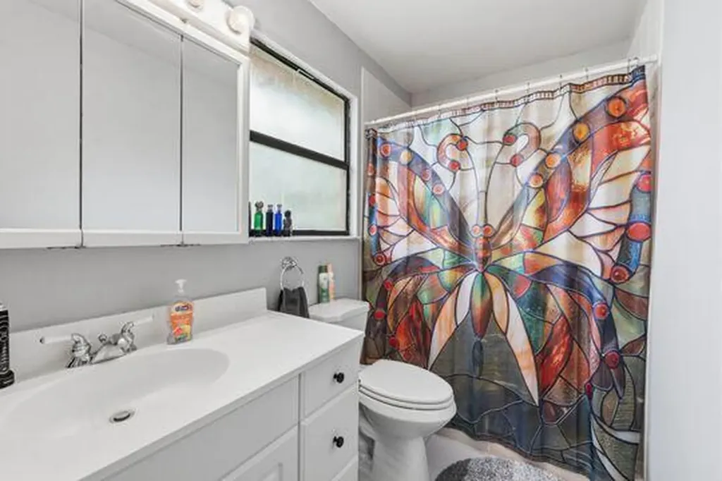 397 La Mancha Avenue Royal Palm Beach FL 33411