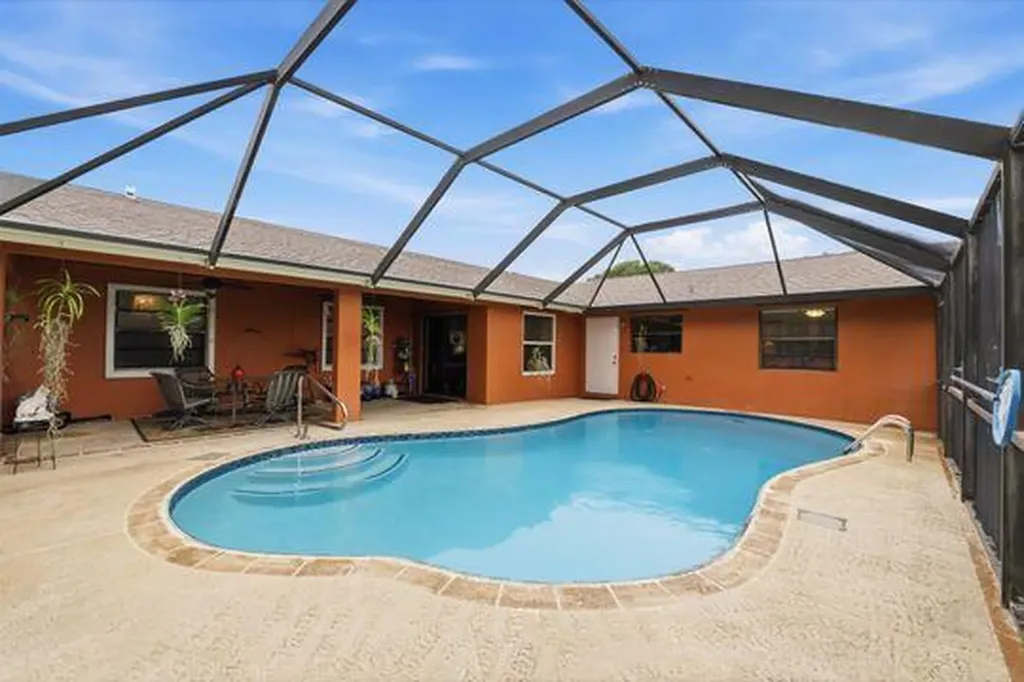 397 La Mancha Avenue Royal Palm Beach FL 33411