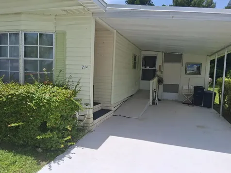 214 W Caribbean Port St Lucie FL 34952
