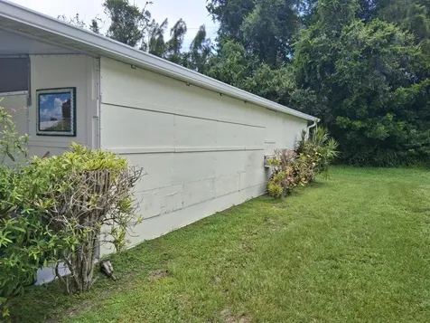 214 W Caribbean Port St Lucie FL 34952