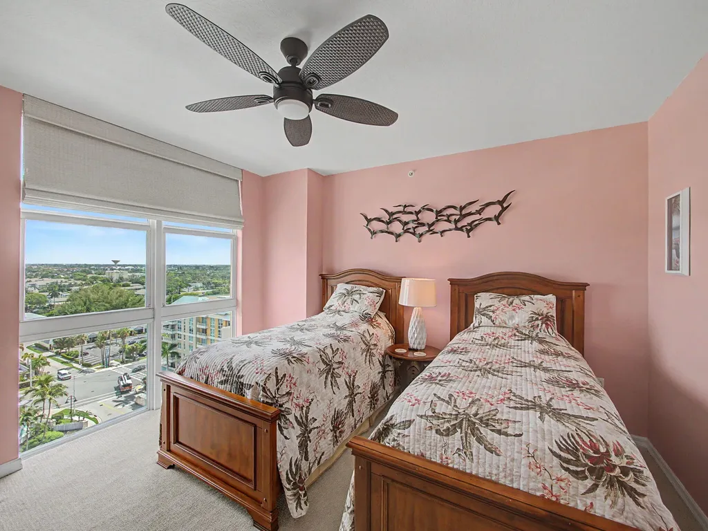 625 Casa Loma Boulevard Boynton Beach FL 33435
