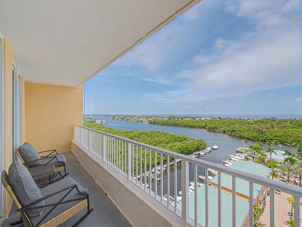 625 Casa Loma Boulevard Boynton Beach FL 33435