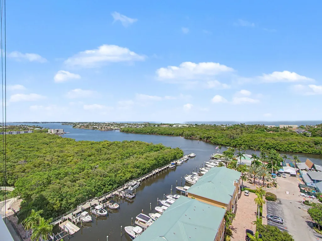 625 Casa Loma Boulevard Boynton Beach FL 33435