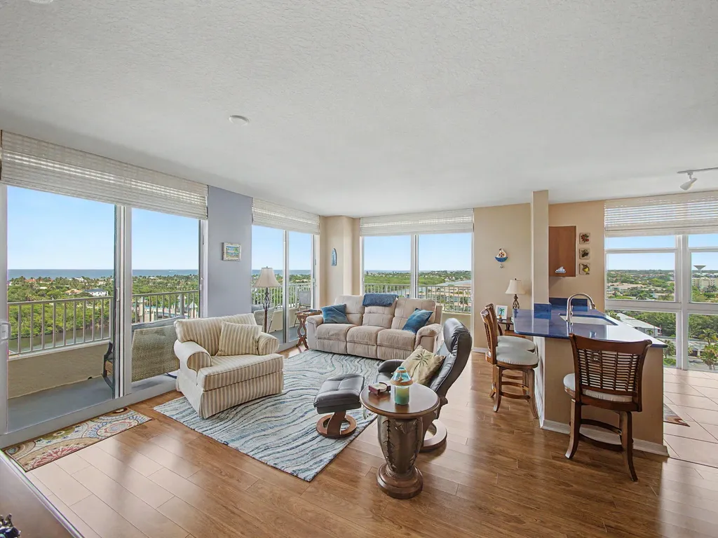 625 Casa Loma Boulevard Boynton Beach FL 33435