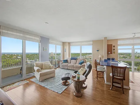 625 Casa Loma Boulevard Boynton Beach FL 33435