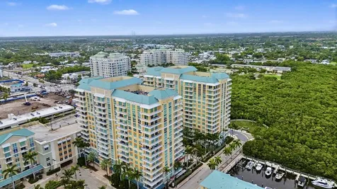 625 Casa Loma Boulevard Boynton Beach FL 33435