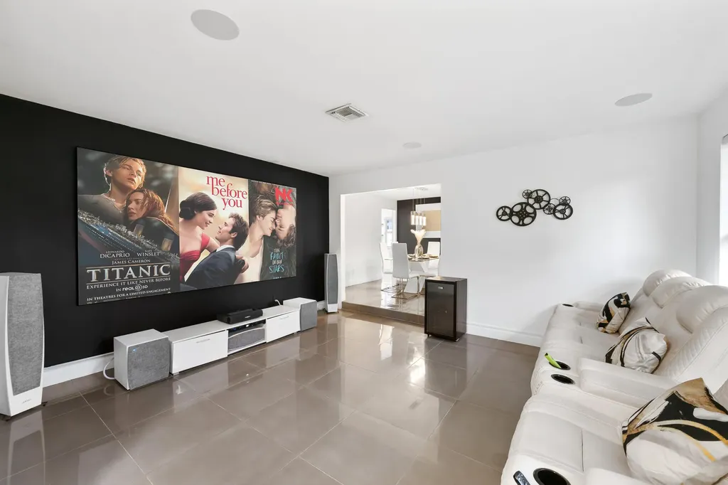8552 Shadow Wood Boulevard Coral Springs FL 33071