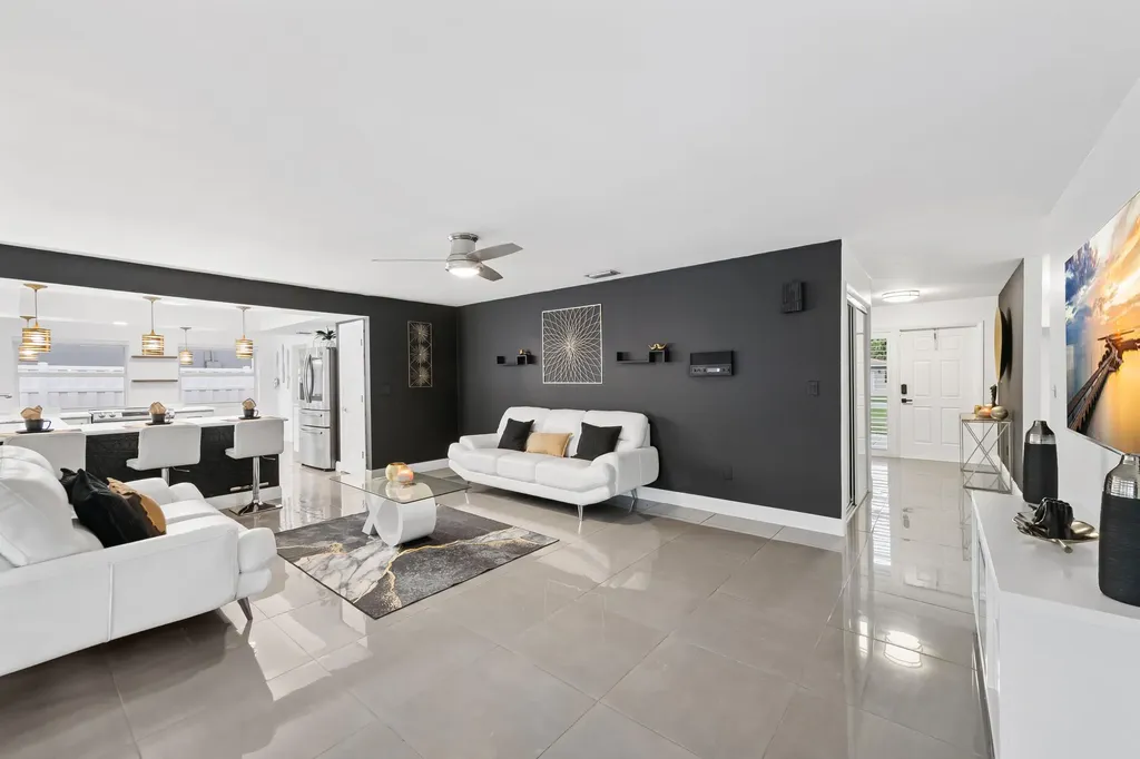 8552 Shadow Wood Boulevard Coral Springs FL 33071