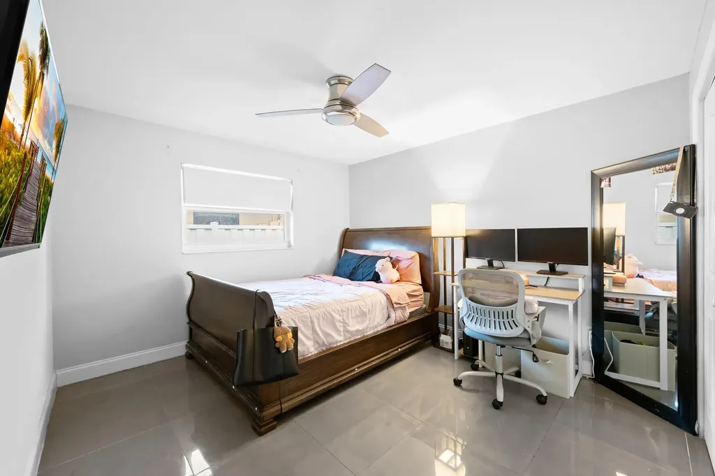 8552 Shadow Wood Boulevard Coral Springs FL 33071