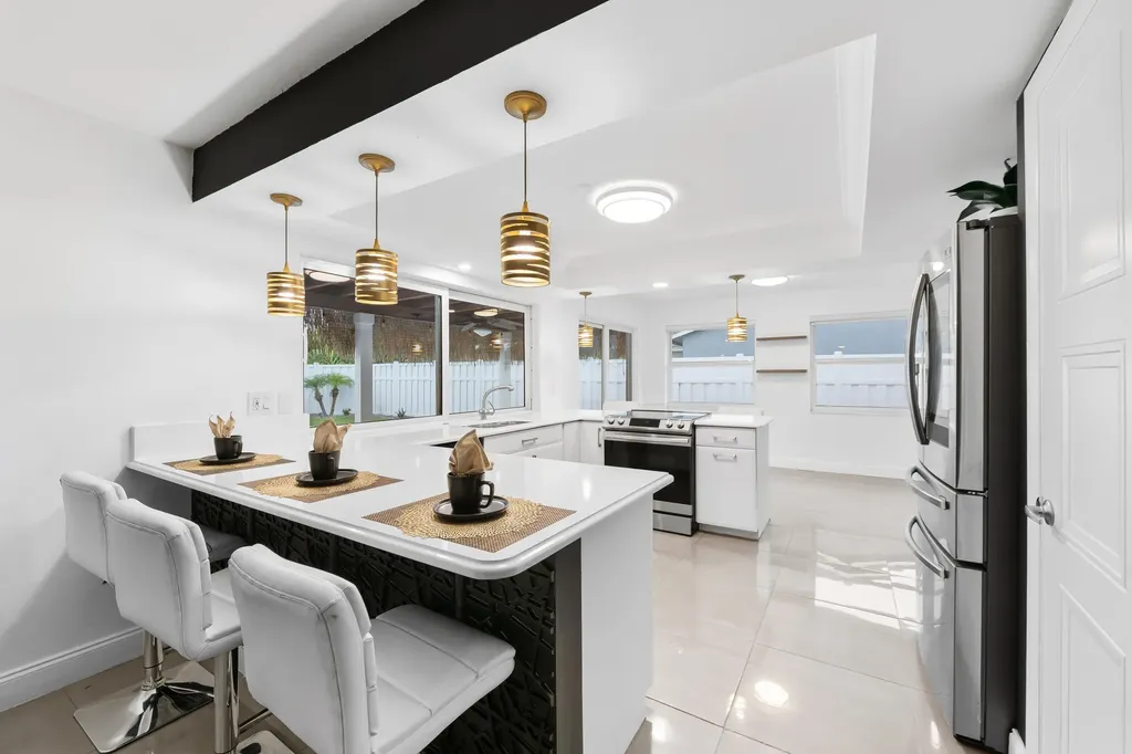 8552 Shadow Wood Boulevard Coral Springs FL 33071