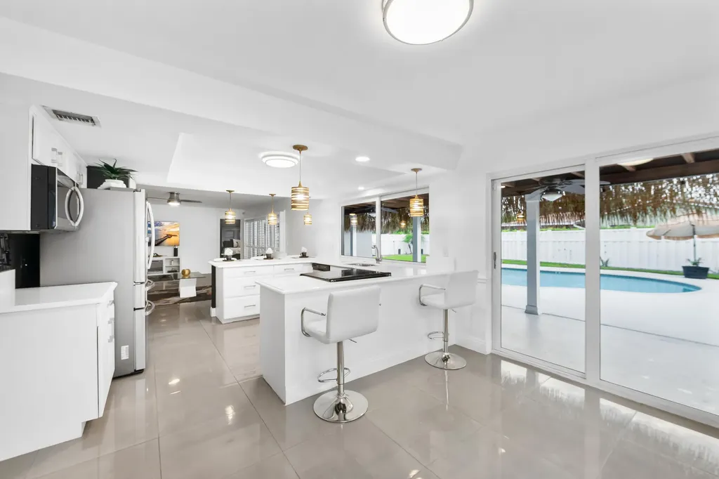 8552 Shadow Wood Boulevard Coral Springs FL 33071