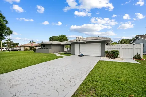 8552 Shadow Wood Boulevard Coral Springs FL 33071