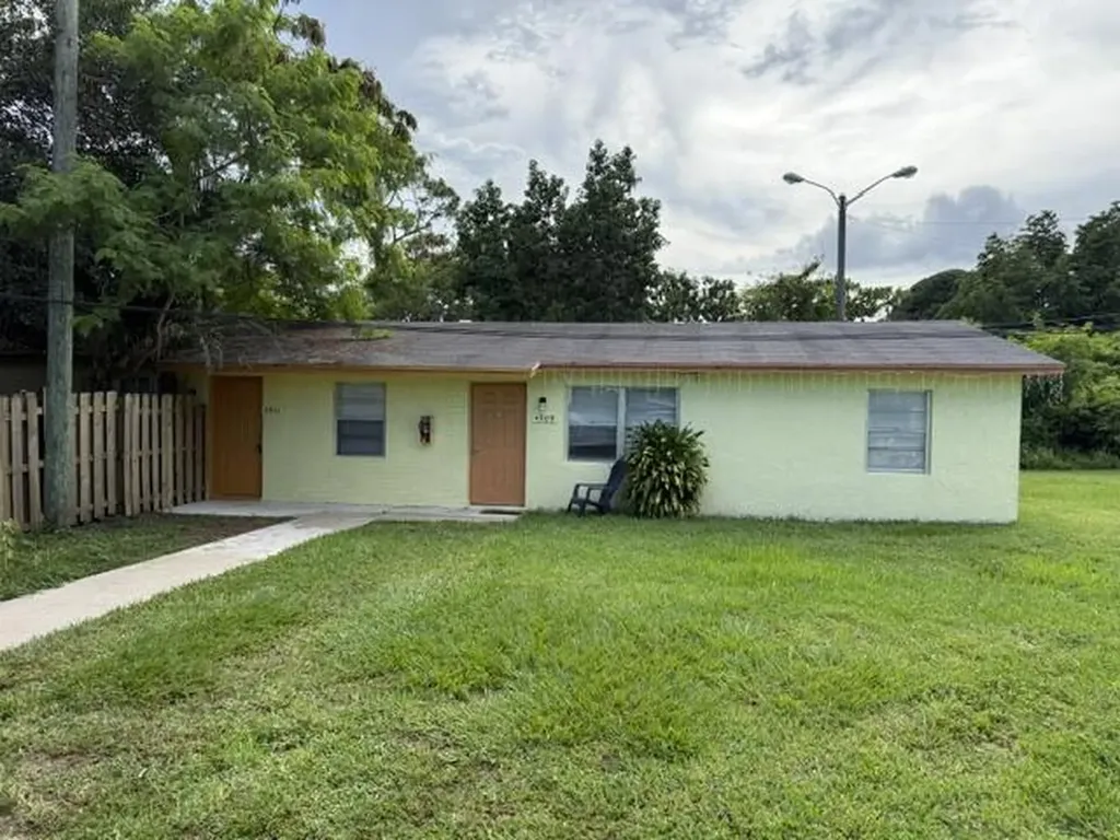 4911 Gulfstream Road Lake Worth FL 33460