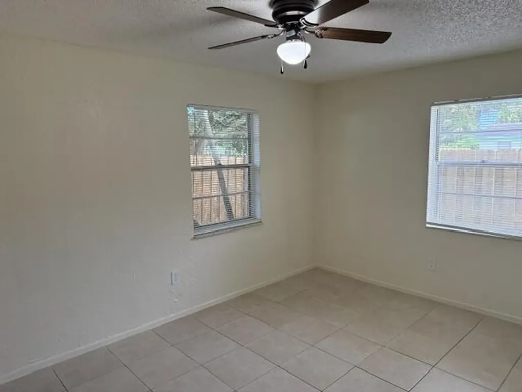 4911 Gulfstream Road Lake Worth FL 33460
