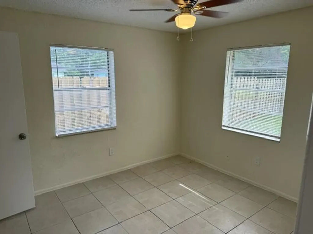 4911 Gulfstream Road Lake Worth FL 33460