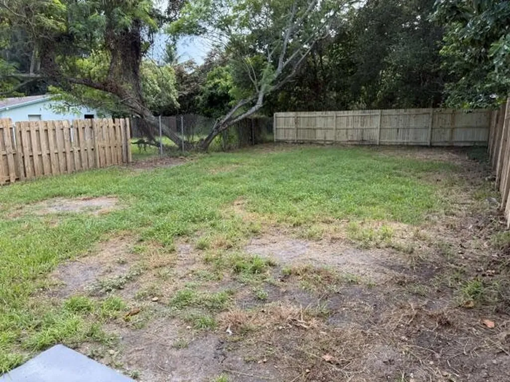 4911 Gulfstream Road Lake Worth FL 33460