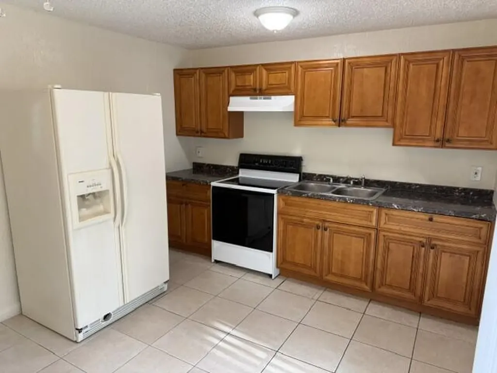 4911 Gulfstream Road Lake Worth FL 33460