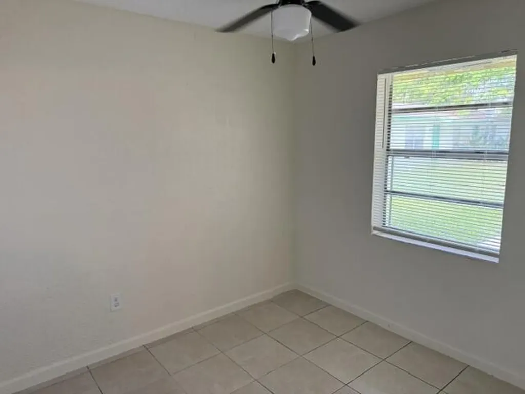 4911 Gulfstream Road Lake Worth FL 33460
