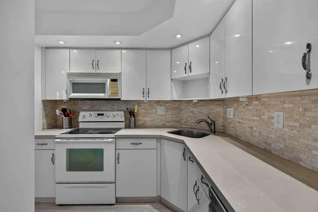 3800 Galt Ocean Drive Fort Lauderdale FL 33308