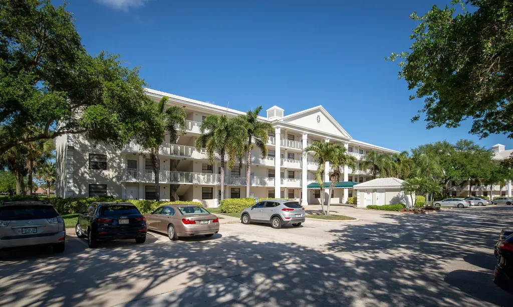 6097 Balboa Circle Boca Raton FL 33433