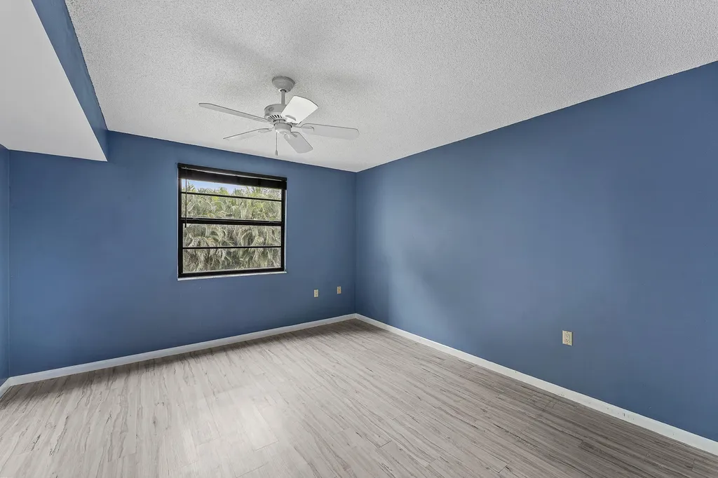 6097 Balboa Circle Boca Raton FL 33433