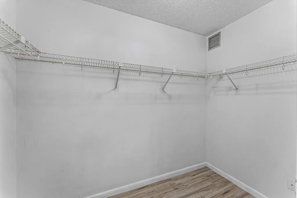 6097 Balboa Circle Boca Raton FL 33433