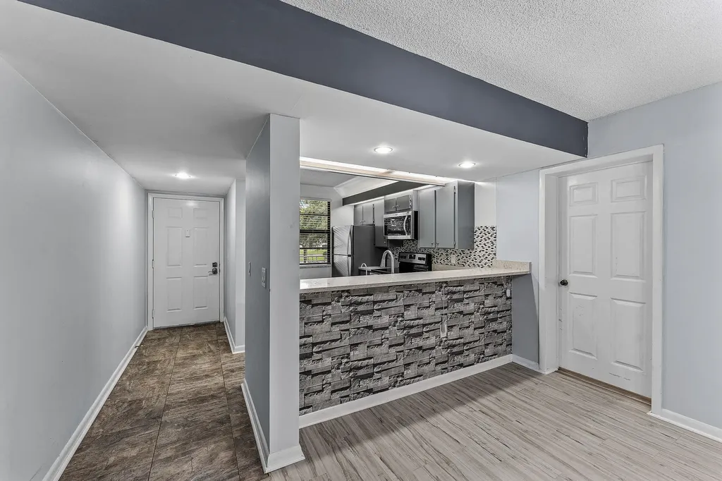 6097 Balboa Circle Boca Raton FL 33433