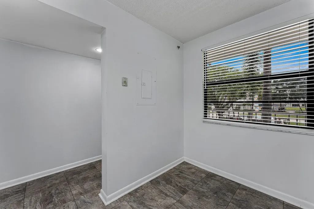 6097 Balboa Circle Boca Raton FL 33433
