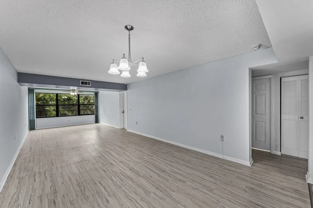 6097 Balboa Circle Boca Raton FL 33433
